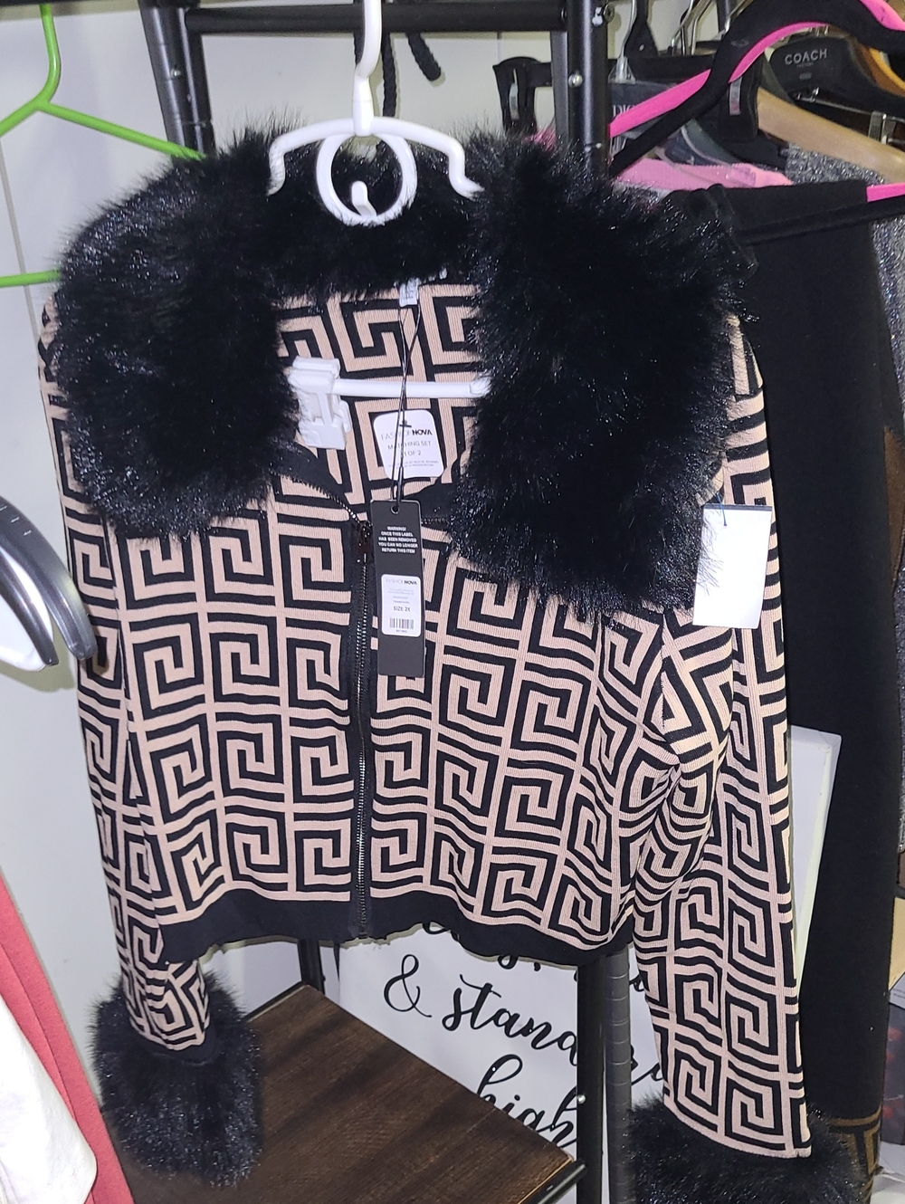 Nwt Fashion Nova Black & Beige Geometric Faux Fur Jacket
